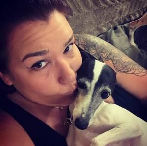 Meet your Posher, Cara